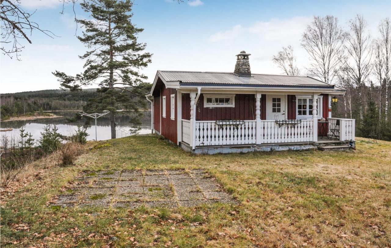 Beautiful Home In Gunnarskog With Lake View 객실 사진